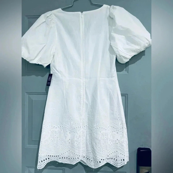 Express brand White Mini Dress Puff Sleeves Flowers details Size Small NWT - Picture 13 of 16